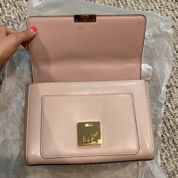 MICHAEL KORS Mindy Leather 38s0ctzl2l Chain Shoulder Bag - Picture 9 of 13